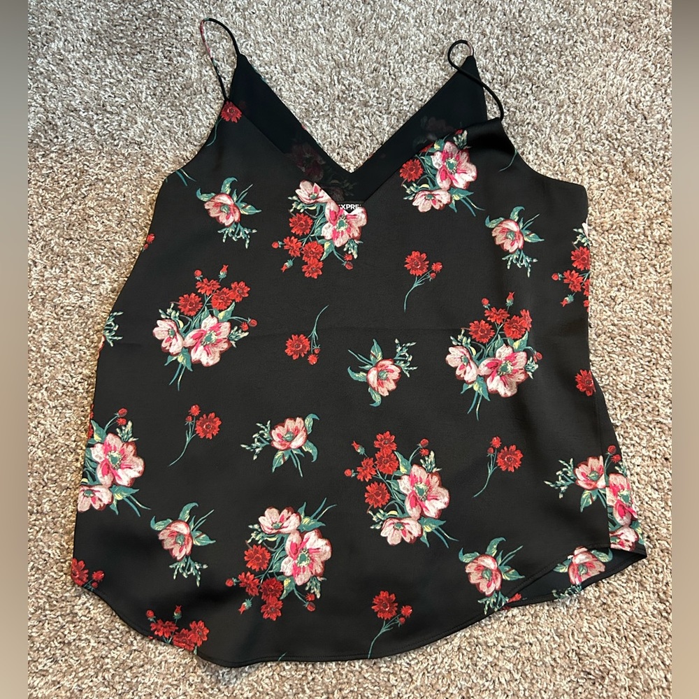 ☀️Express Tank Top☀️ - Picture 4 of 5
